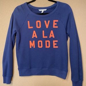 ‼️❤️‍🔥🎉LAST CHANCE—Victoria’s Secret “LOVE A LA MODE” Sweatshirt 🎉❤️‍🔥‼️